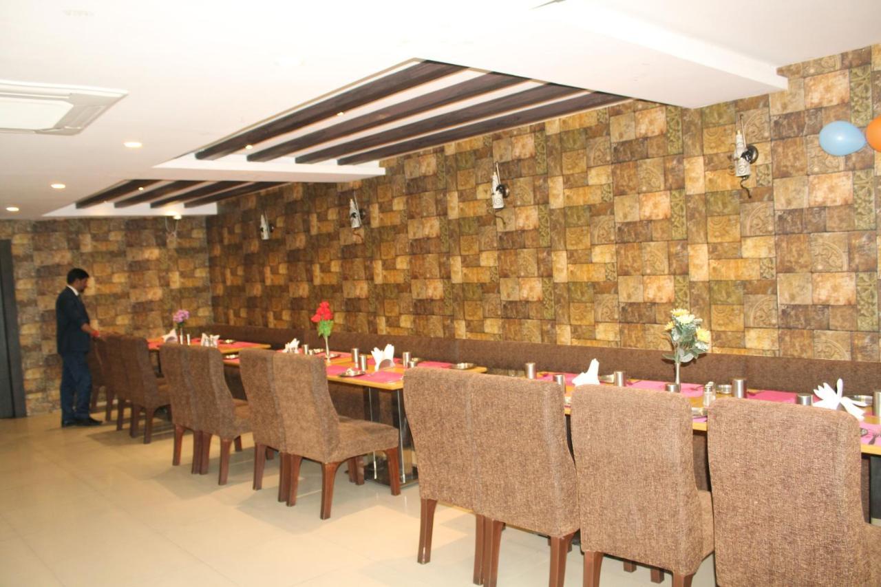 Hotel Anandam Kānker Zewnętrze zdjęcie